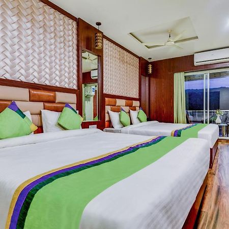 Treebo Trend Khushi River Side Retreat Hotel Mahābaleshwar Exterior foto